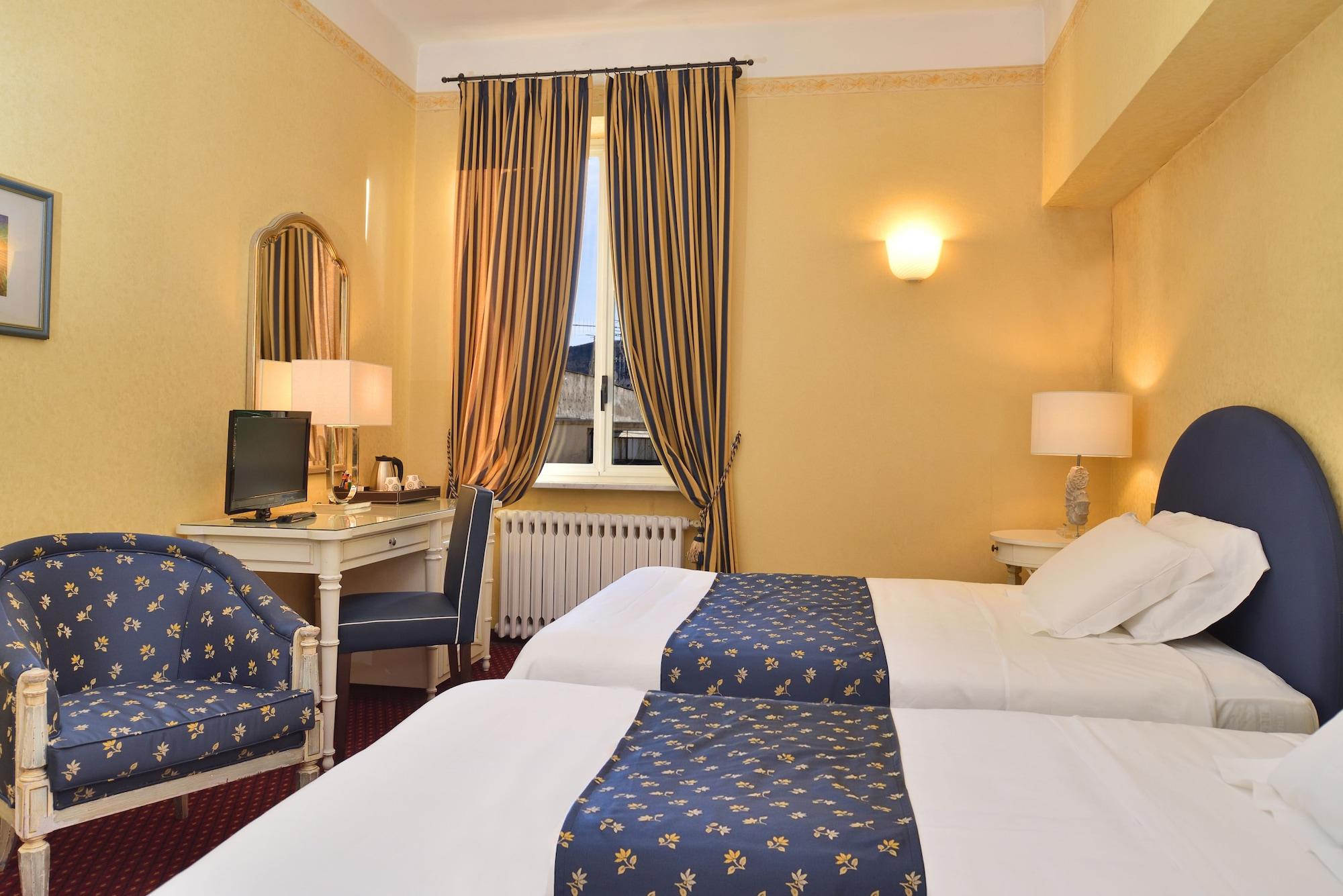 Hotel Firenze E Continentale La Spezia Luaran gambar